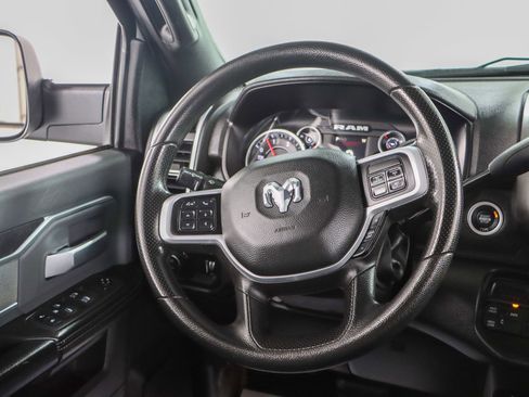 Used 2022 RAM 2500 Big Horn w/ Cold Weather Group image 13