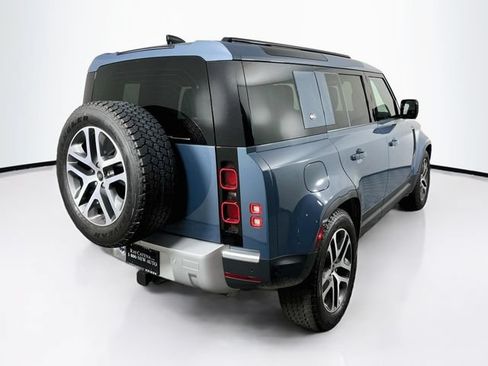 Used 2024 Land Rover Defender 110 S AWD/4WD image 5