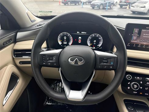 Certified 2025 INFINITI QX60 Luxe image 16