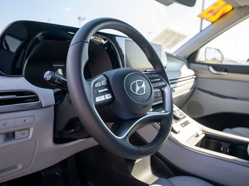 Used 2025 Hyundai Palisade SEL image 19