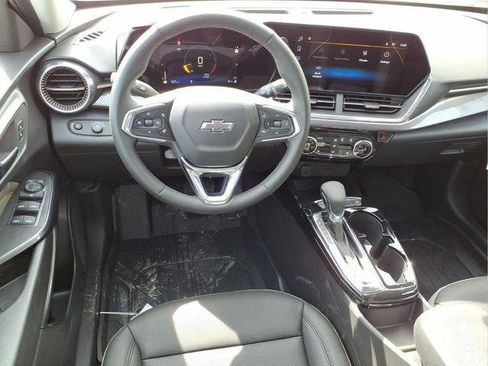 New 2026 Chevrolet Trax ACTIV w/ Driver Confidence Package image 11