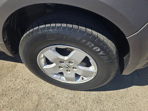 Used 2004 Honda Element EX image 26