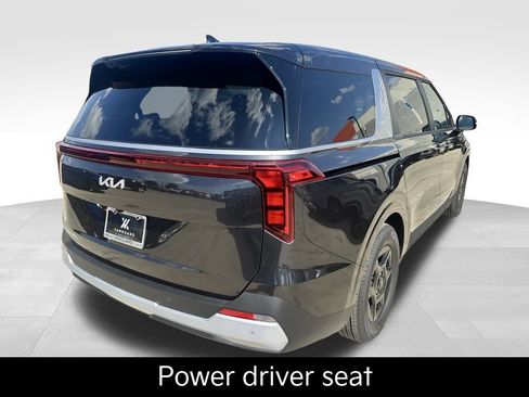 New 2026 Kia Carnival image 4