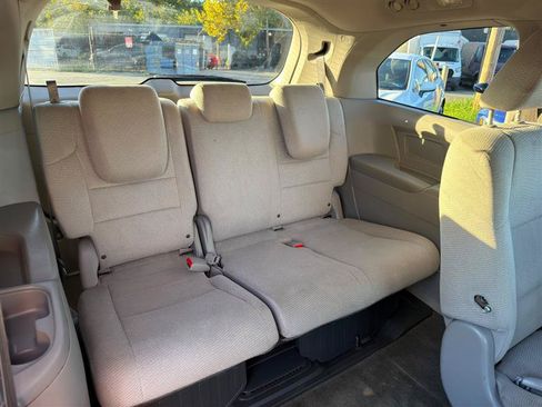 Used 2012 Honda Odyssey LX image 20