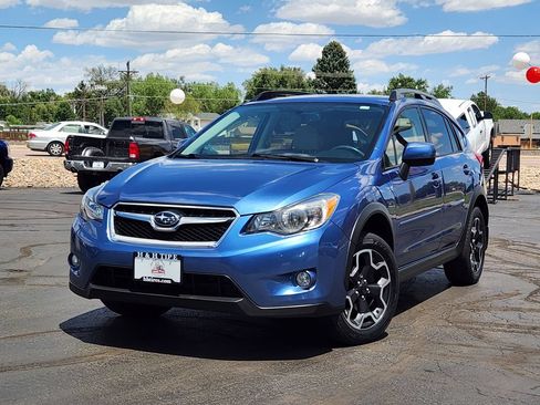 Used 2014 Subaru Crosstrek 2.0i Premium w/ Moonroof Package AWD/4WD image 1