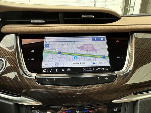 New 2025 Cadillac XT6 Sport w/ Platinum Package image 26