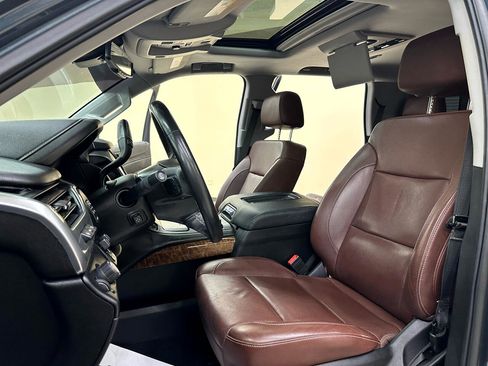 Used 2020 Chevrolet Tahoe Premier w/ Premier Plus Edition image 23