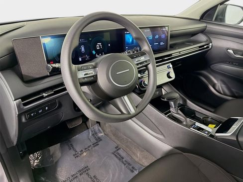 Certified 2026 Hyundai Tucson SEL FWD image 9