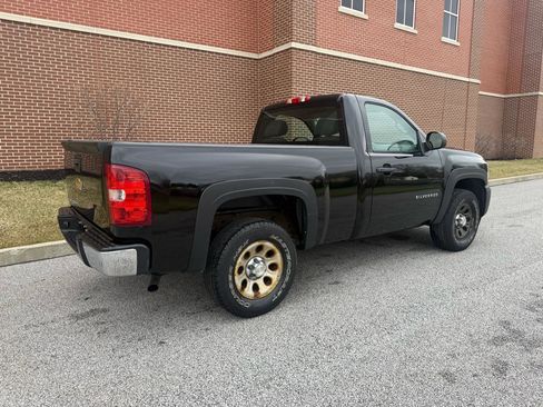 Used 2013 Chevrolet Silverado 1500 W/T image 16