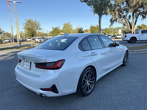 Used 2022 BMW 330i Sedan image 3