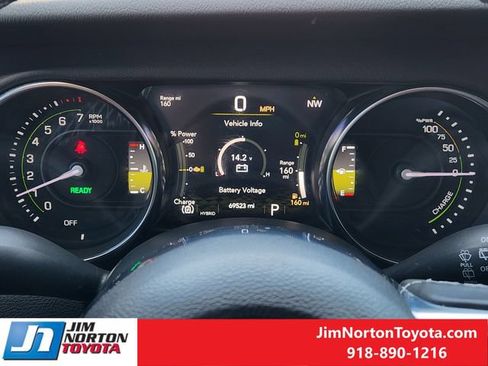 Used 2022 Jeep Wrangler Unlimited Rubicon 4xe w/ Cold Weather Group AWD/4WD image 17