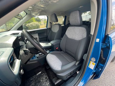 New 2025 Ford Maverick XLT w/ XLT Luxury Package AWD/4WD image 8