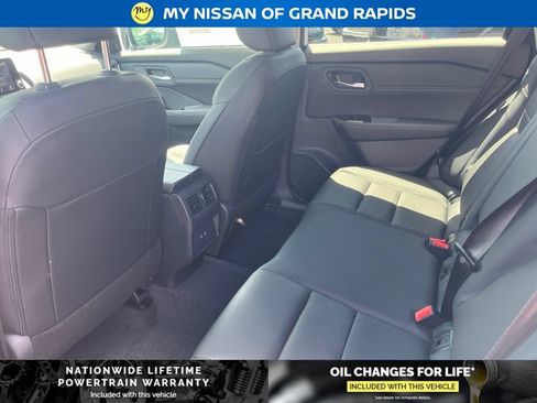 New 2026 Nissan Rogue Dark Armor AWD/4WD image 21