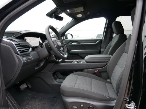 New 2026 GMC Acadia Elevation w/ Black Edition AWD/4WD image 10