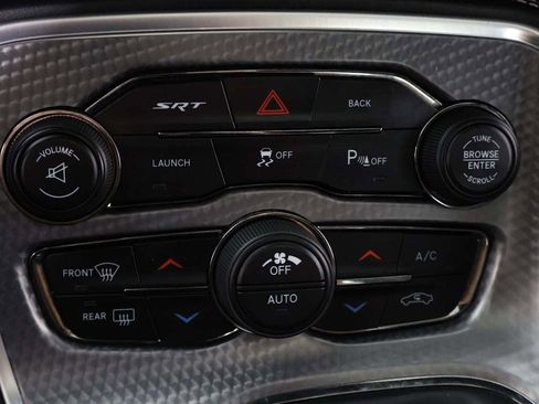 Used 2016 Dodge Challenger SRT Hellcat image 49
