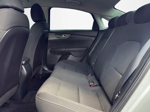 Used 2020 Kia Forte LXS image 25