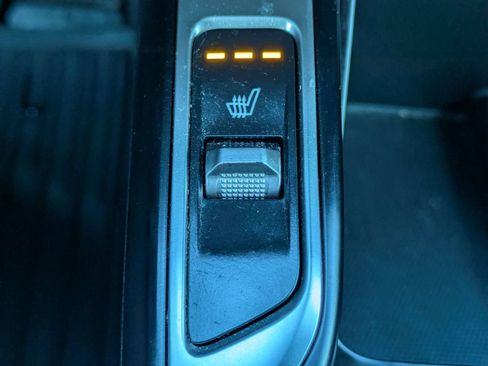 Used 2022 Kia Sorento S FWD image 23