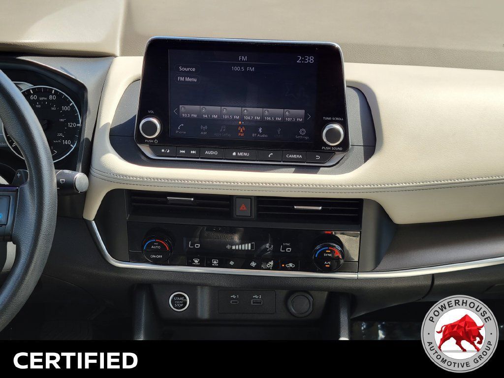 Used 2023 Nissan Rogue SV FWD image 22