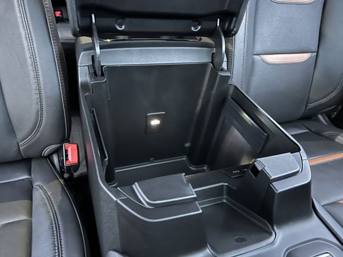 Used 2023 GMC Sierra 1500 AT4 w/ AT4 Premium Package image 24