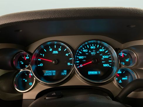 Used 2013 Chevrolet Silverado 2500 LT image 26