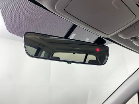 Used 2017 Subaru Forester 2.5i Premium w/ All-Weather Package image 24