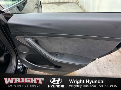 Used 2023 Tesla Model 3 Standard Range image 15