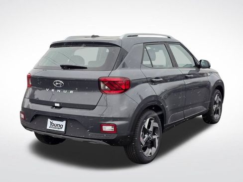 Used 2026 Hyundai Venue SEL FWD image 3