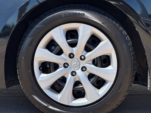 Certified 2024 Toyota Corolla LE FWD image 31