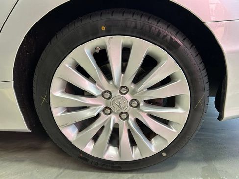 Used 2014 Acura RLX w/ Technology Package FWD image 23