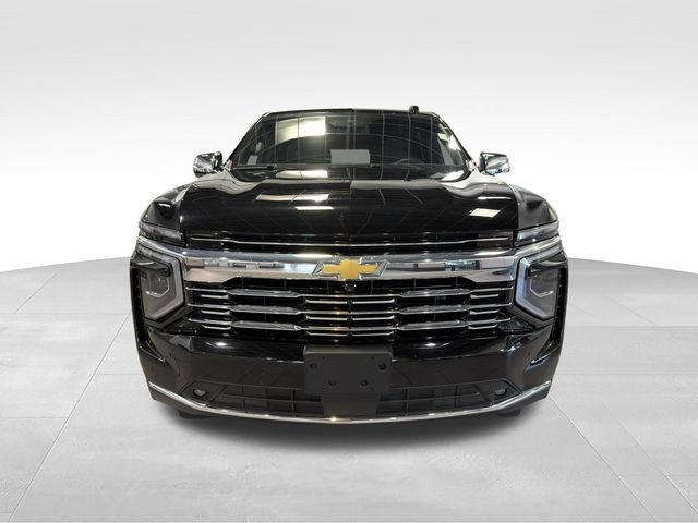 Used 2025 Chevrolet Tahoe Premier AWD/4WD image 2