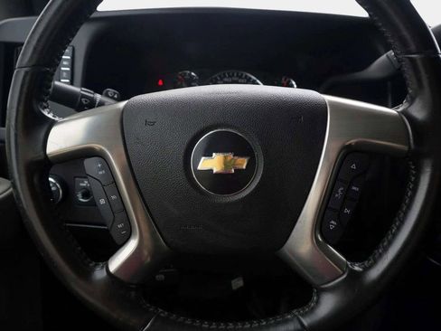 Used 2018 Chevrolet Express 3500 Extended w/ Driver Convenience Package image 21
