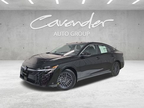 New 2026 Nissan Sentra SV image 1