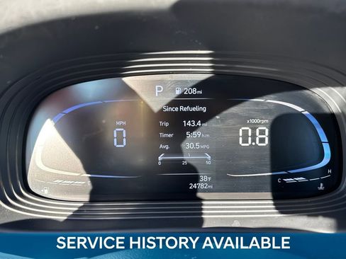 Used 2024 Hyundai Venue SEL image 20