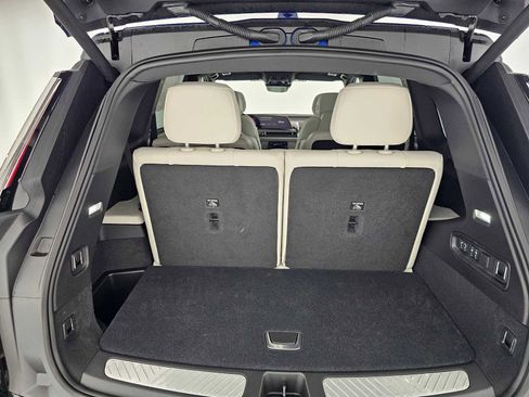 New 2026 Cadillac Vistiq Sport AWD/4WD image 15