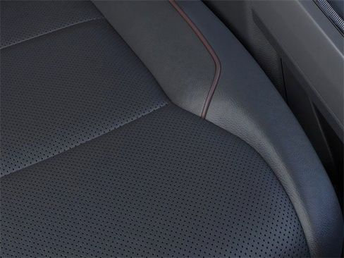 New 2025 Ford F350 Lariat w/ Lariat Ultimate Package image 39