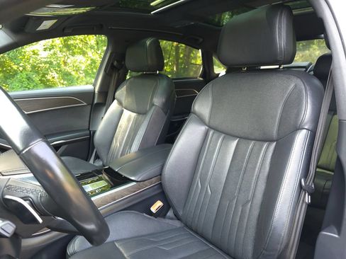 Used 2023 Audi A8 L 3.0T w/ Executive Package AWD/4WD image 13