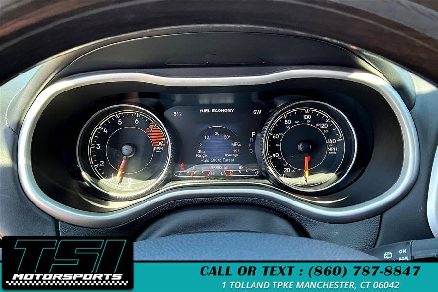 Used 2017 Jeep Cherokee Overland AWD/4WD image 20
