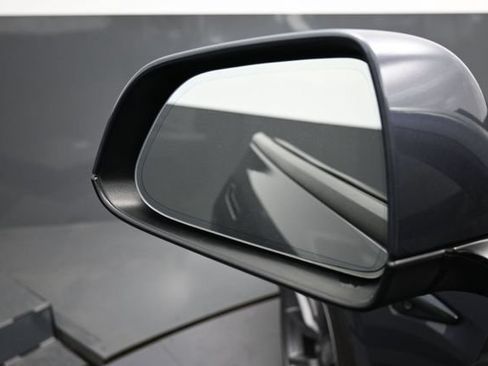 Used 2022 Tesla Model 3 Standard Range RWD image 4