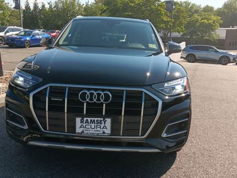 Used 2021 Audi Q5 2.0T Premium w/ Convenience Package AWD/4WD image 6