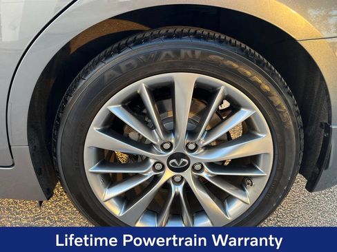 Used 2021 INFINITI Q50 Luxe w/ All Weather Package AWD/4WD image 9