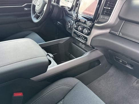 New 2026 RAM 1500 4x4 Crew Cab image 14