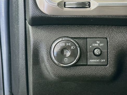 Used 2015 GMC Acadia Denali AWD/4WD image 10