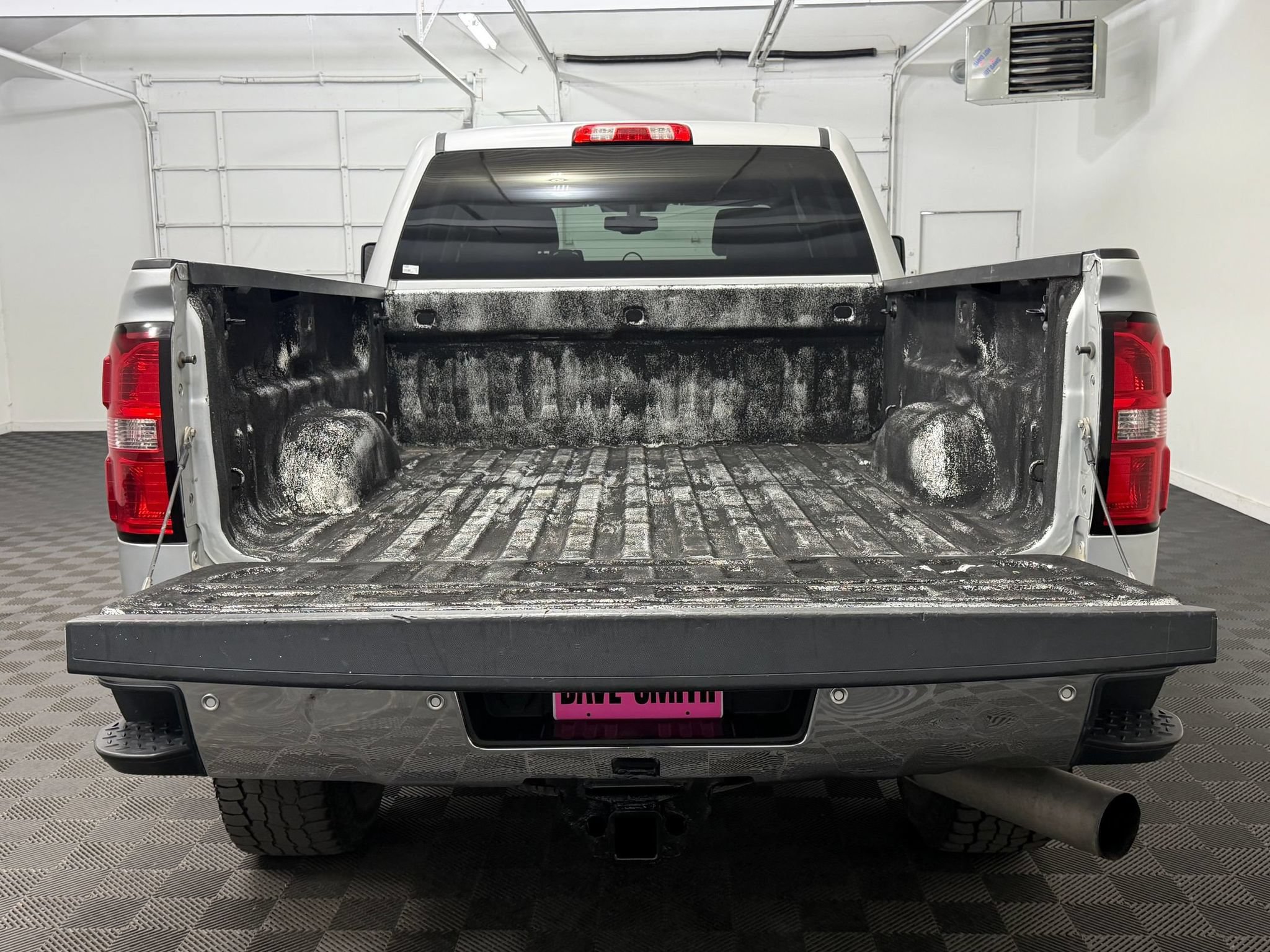 Used 2016 GMC Sierra 2500 SLT w/ Duramax Plus Package AWD/4WD image 24