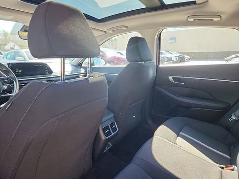 Certified 2023 Hyundai Sonata SEL w/ Convenience Package FWD image 24