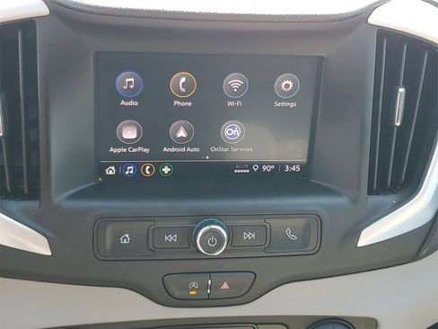 Used 2024 GMC Terrain SLE image 16