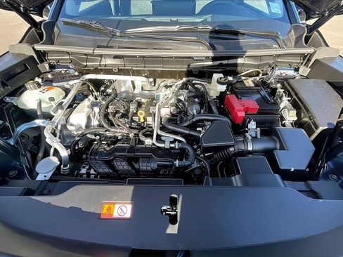 New 2025 Mitsubishi Outlander SE image 10