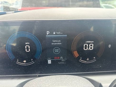 Used 2025 Hyundai Tucson SE FWD image 14
