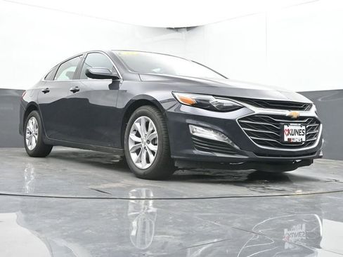 Used 2023 Chevrolet Malibu LT FWD image 42