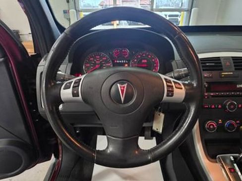 Used 2008 Pontiac Torrent 2WD w/ Preferred Package image 14