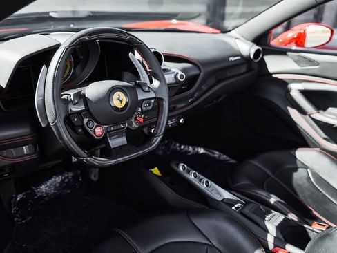 Used 2023 Ferrari F8 Tributo RWD image 2